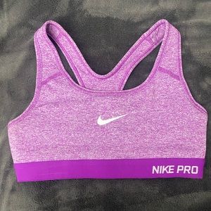 ✨Nike Pro Dri Fit Racerback Sports Bra✨